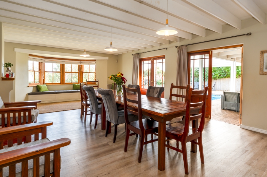 3 Bedroom Property for Sale in Noordhaven Western Cape
